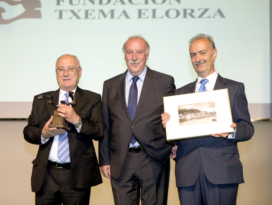 Olegario Suárez, ganador del VII Premio Txema Elorza